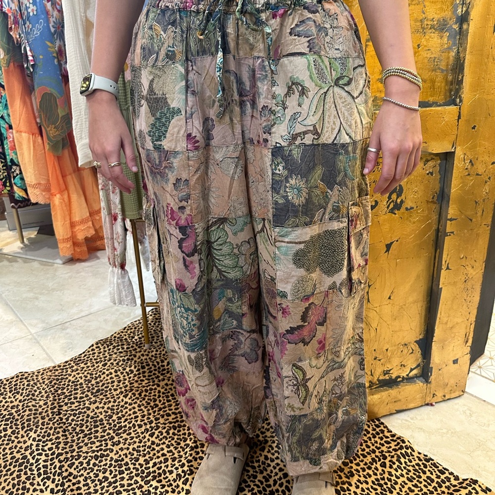 Wide Leg Floral Patchwork Pants in Multicolor - Picture 11 of 11